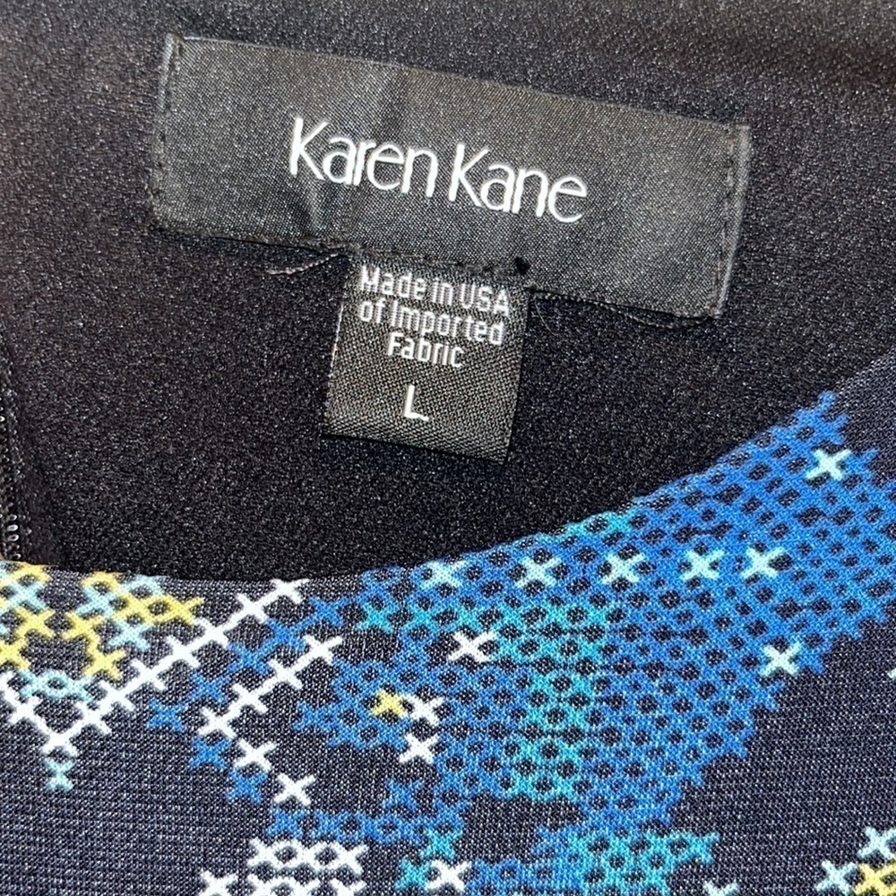 FLATTERING slimming 3/4 sleeve dress Karen Kane size L cross-stitch print - Picture 5 of 13